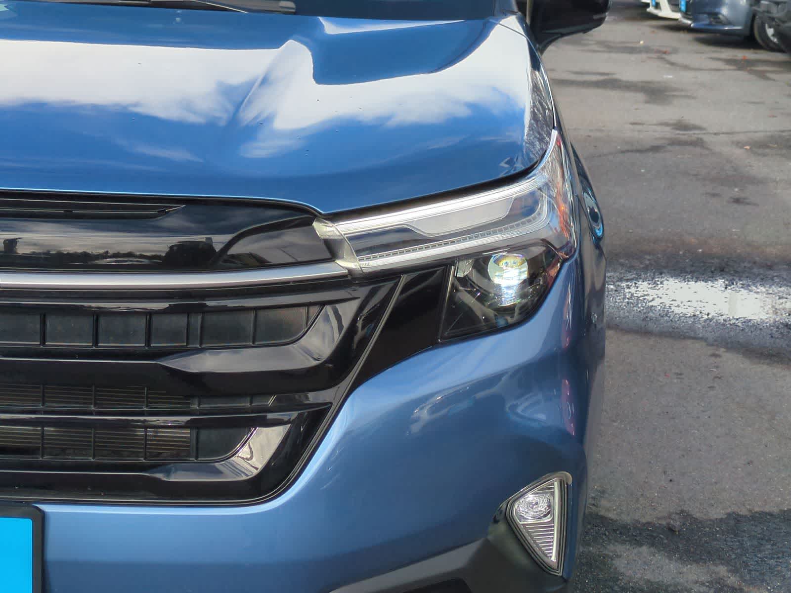 Thumbnail: 2025 Subaru Forester - 12