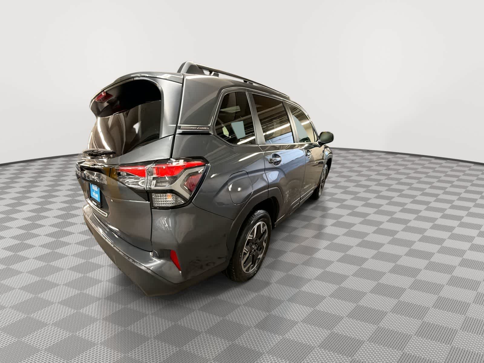 Thumbnail: 2026 Subaru Forester - 8
