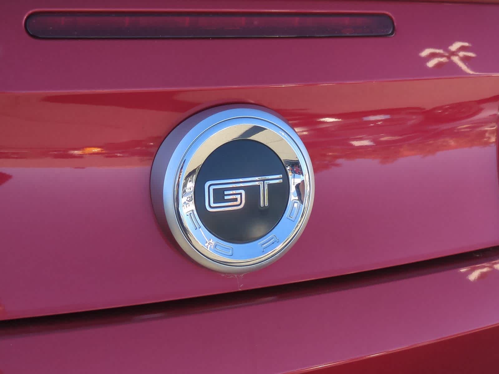 Thumbnail: 2010 Ford Mustang - 12