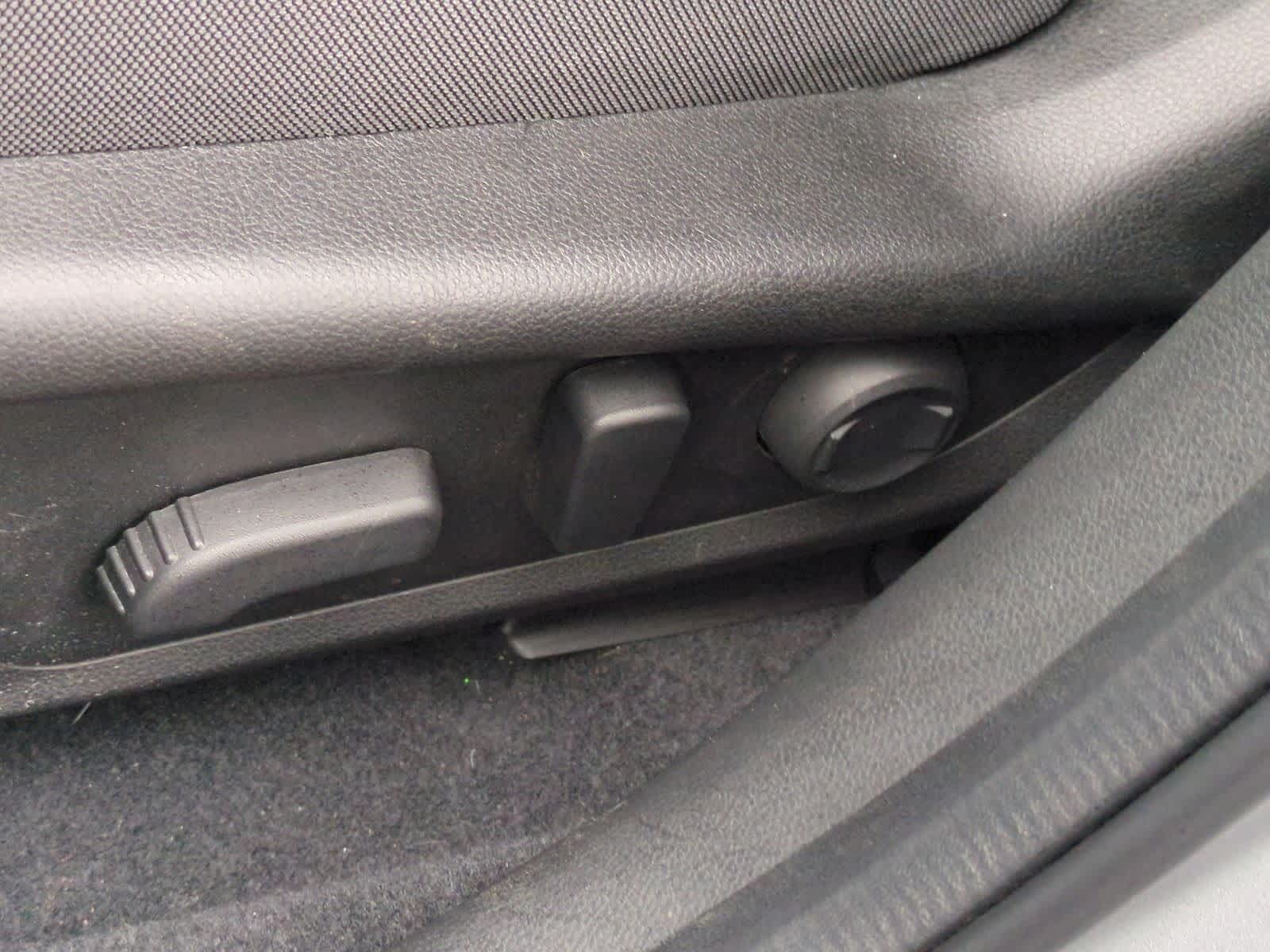 Thumbnail: 2025 Subaru Crosstrek - 18