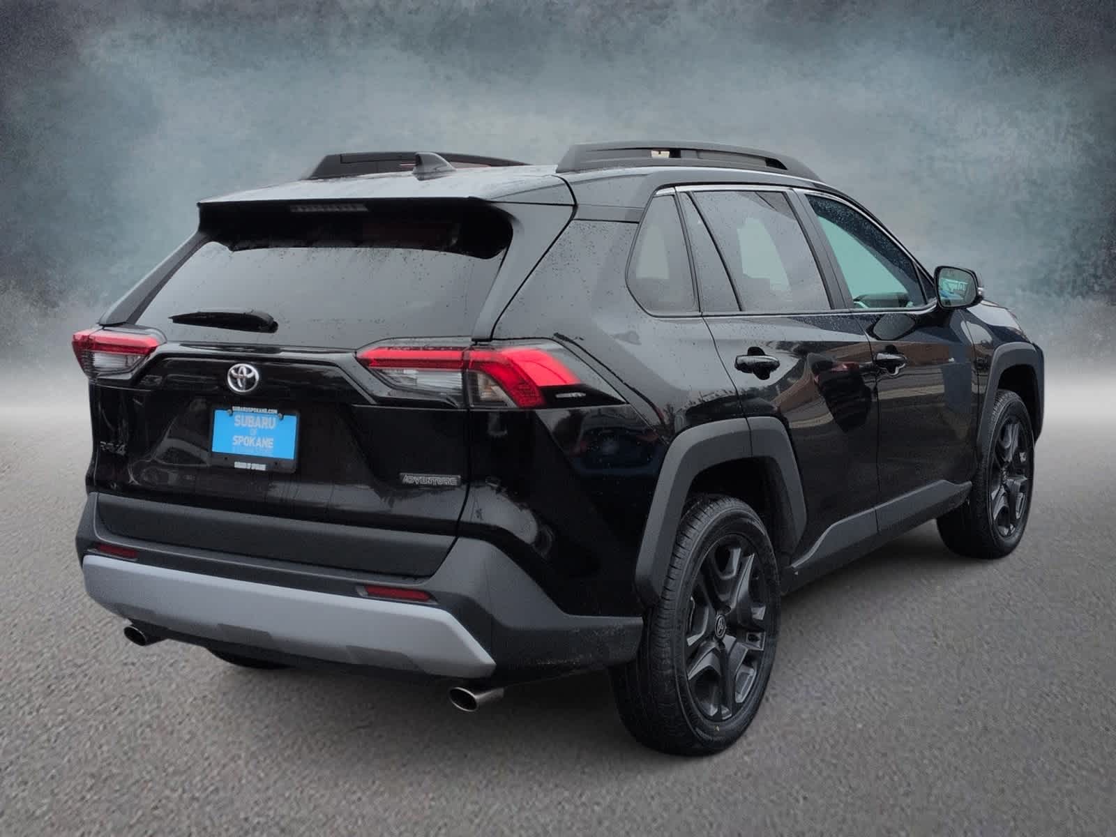Thumbnail: 2024 Toyota RAV4 - 8