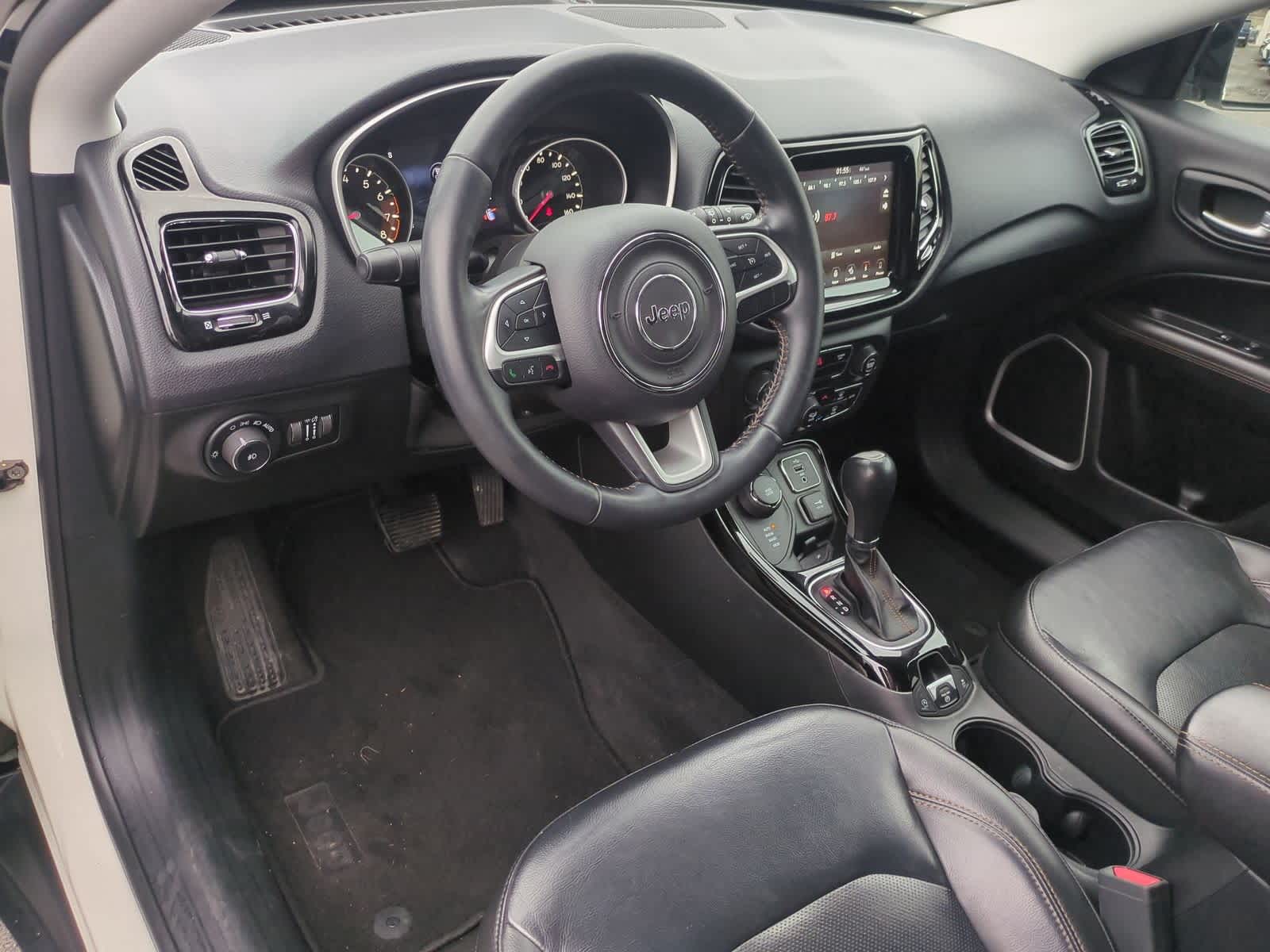 Thumbnail: 2018 Jeep Compass - 10