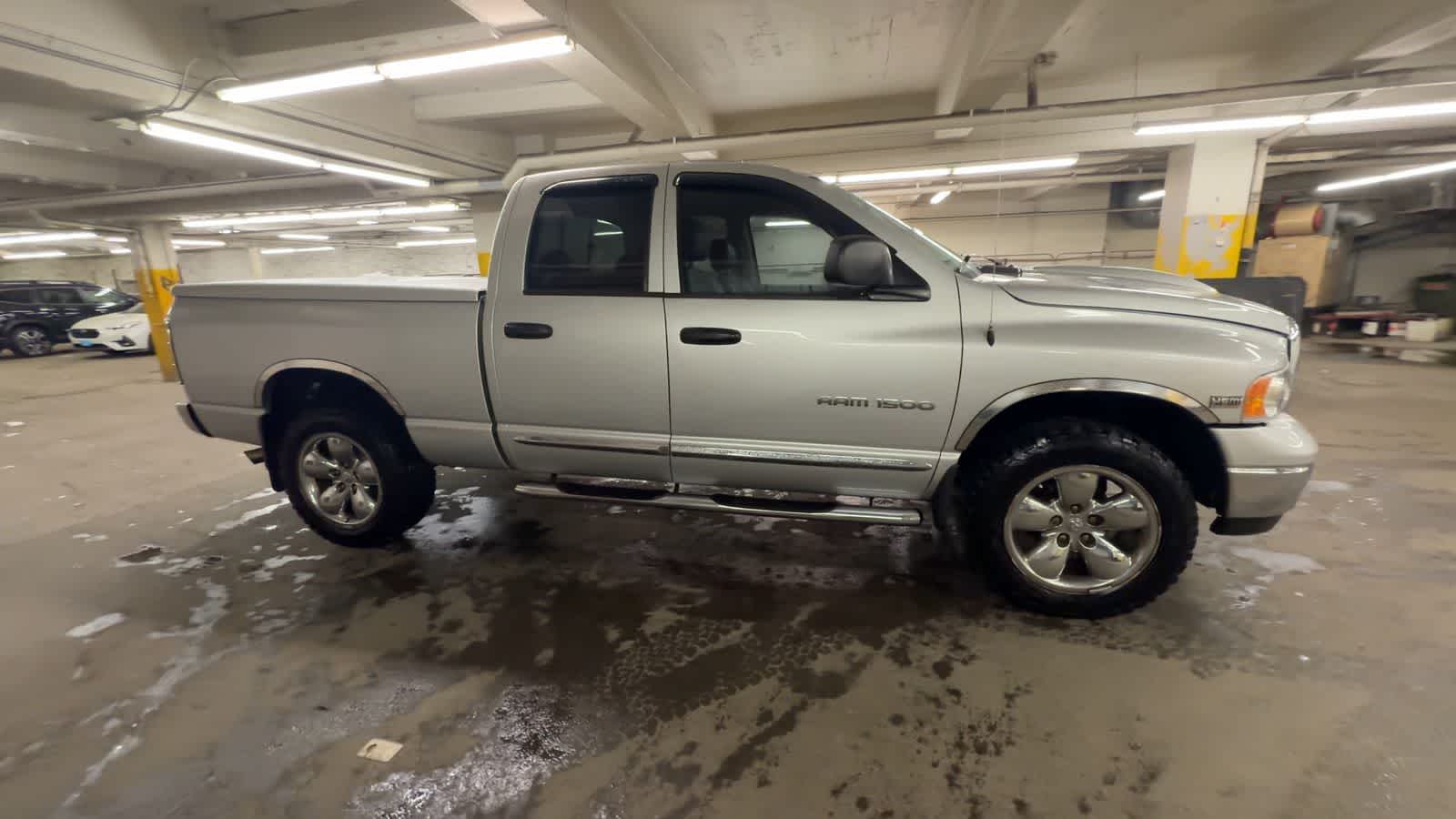 Thumbnail: 2005 Dodge Ram 1500 - 9