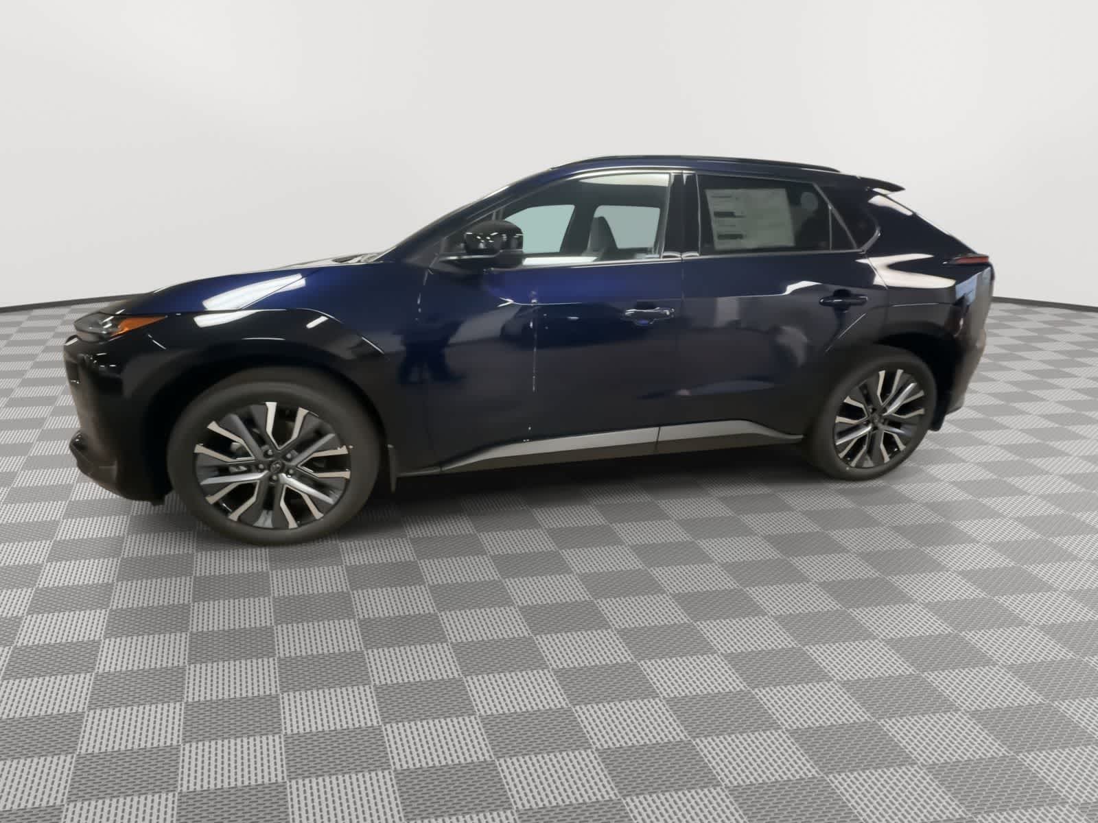 Thumbnail: 2026 Subaru Solterra - 5