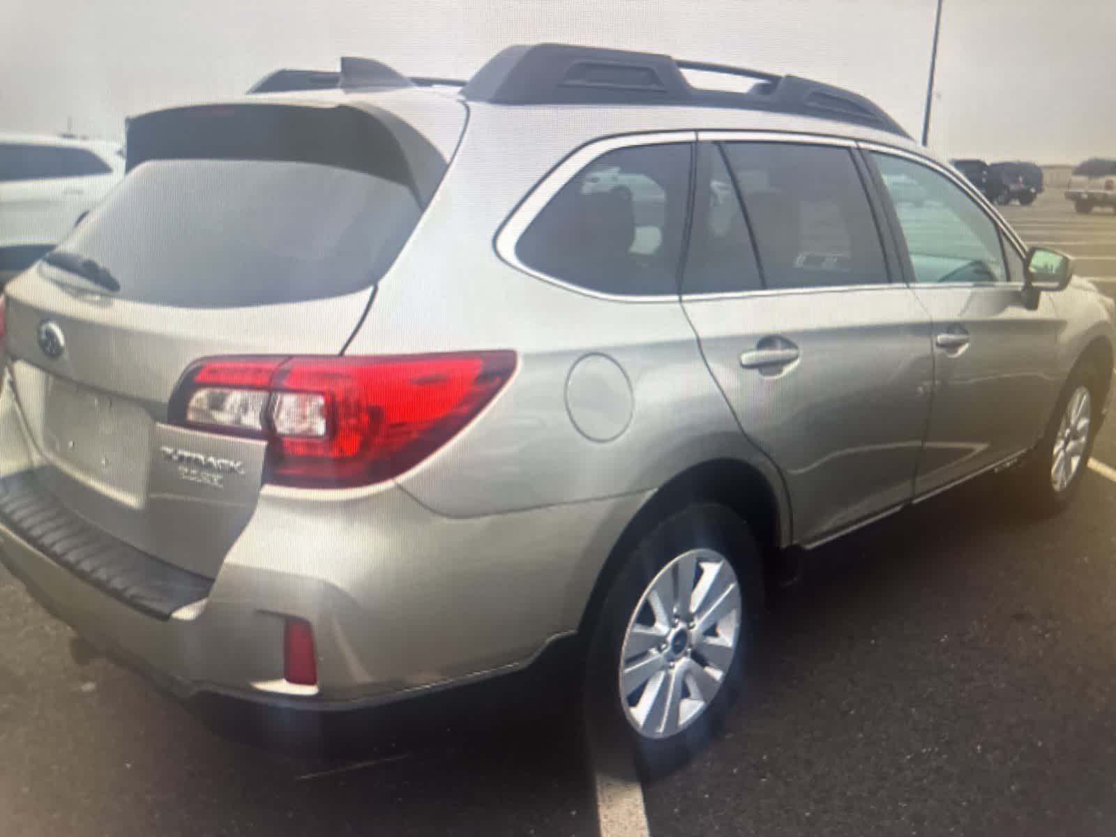 Thumbnail: 2017 Subaru Outback - 4