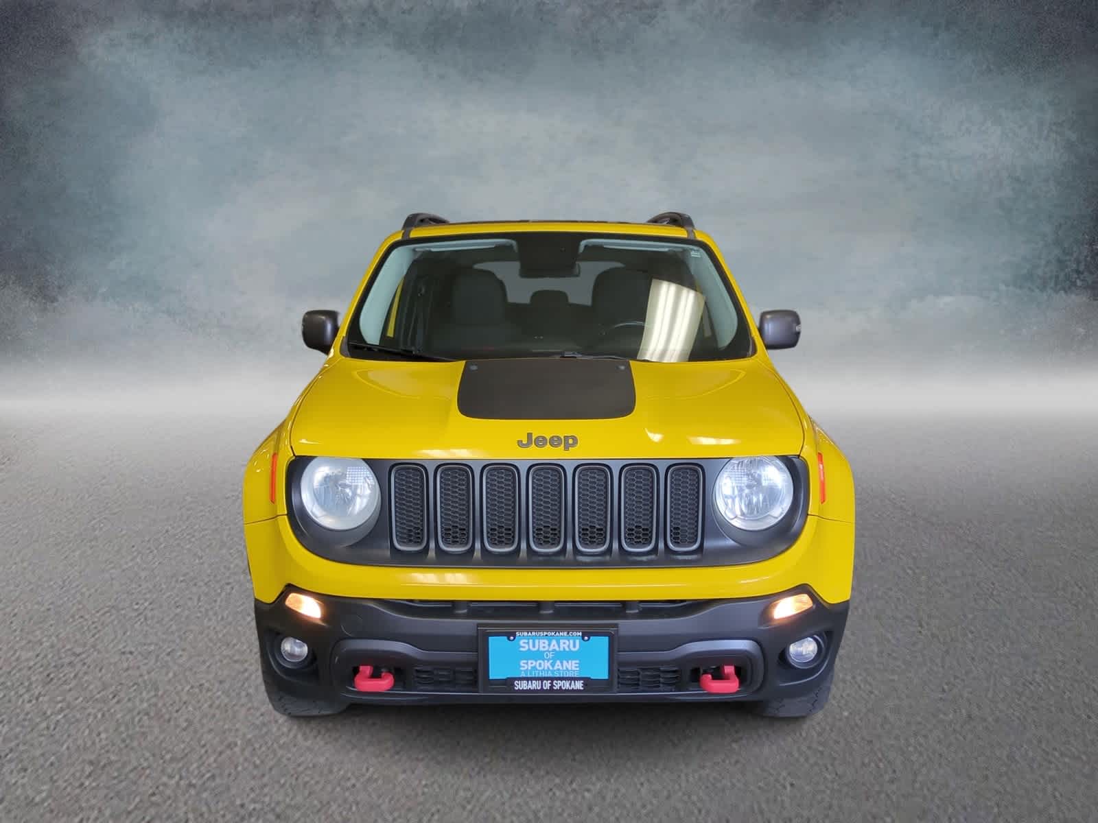 2017 Jeep Renegade Trailhawk photo 2