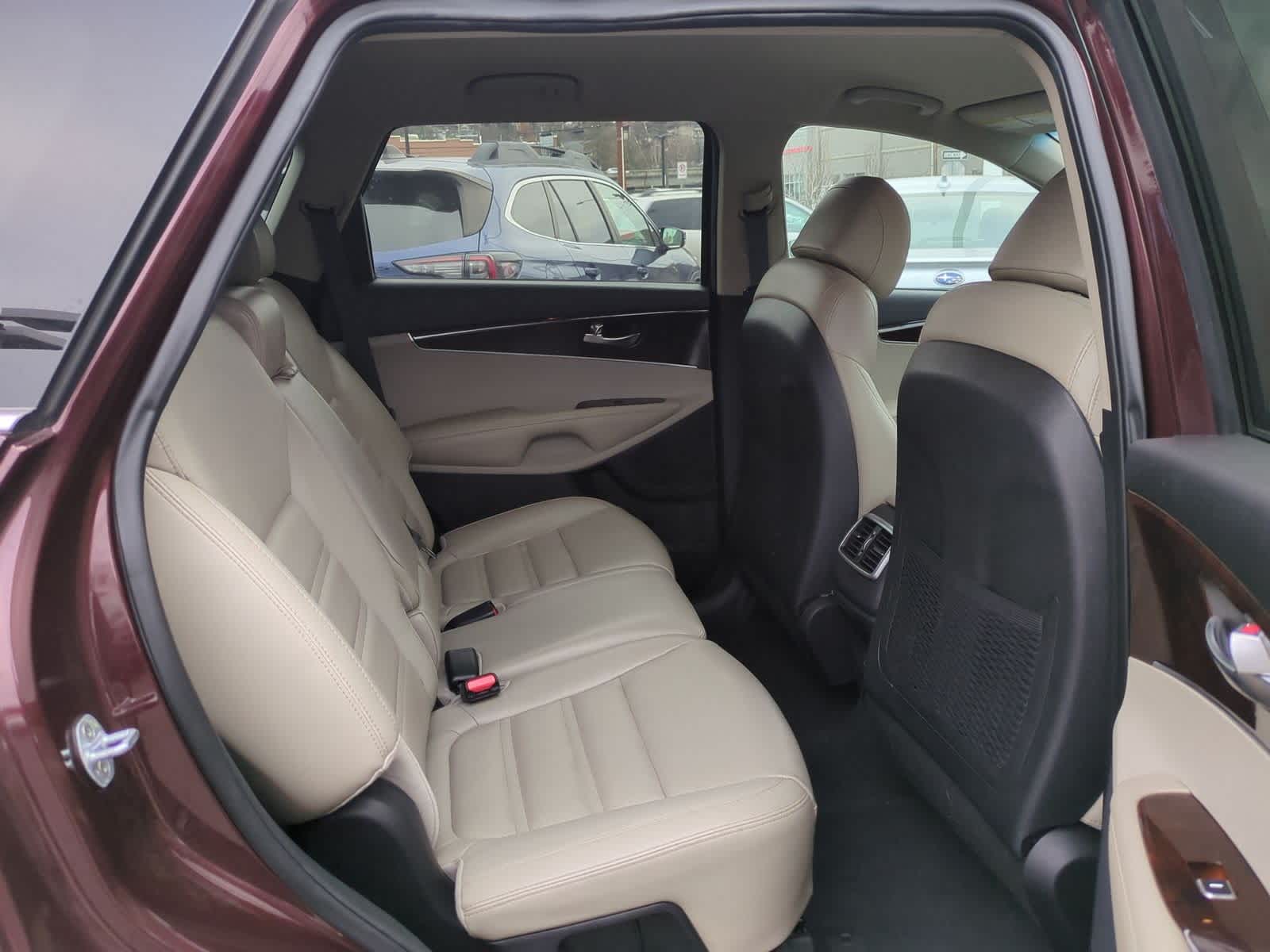 Thumbnail: 2017 Kia Sorento - 21