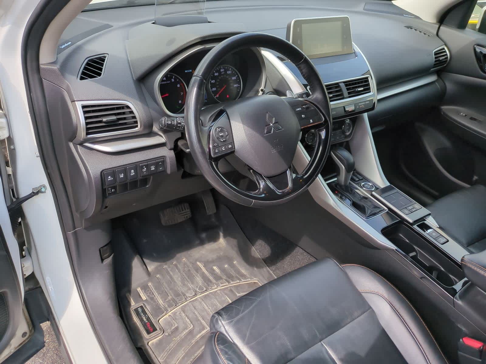 Thumbnail: 2019 Mitsubishi Eclipse Cross - 10