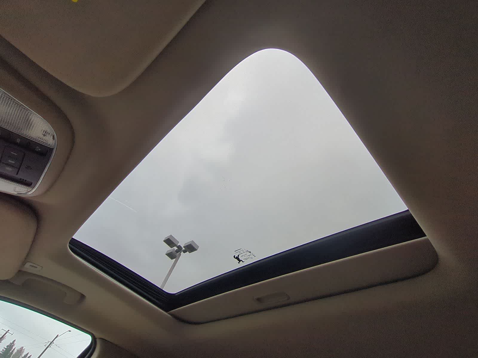 Thumbnail: 2018 Jeep Grand Cherokee - 20