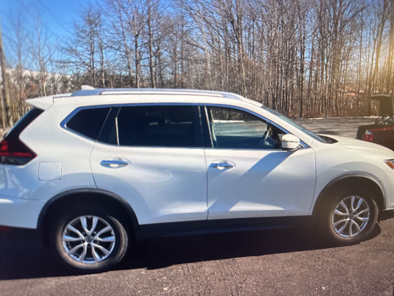 Thumbnail: 2019 Nissan Rogue - 6