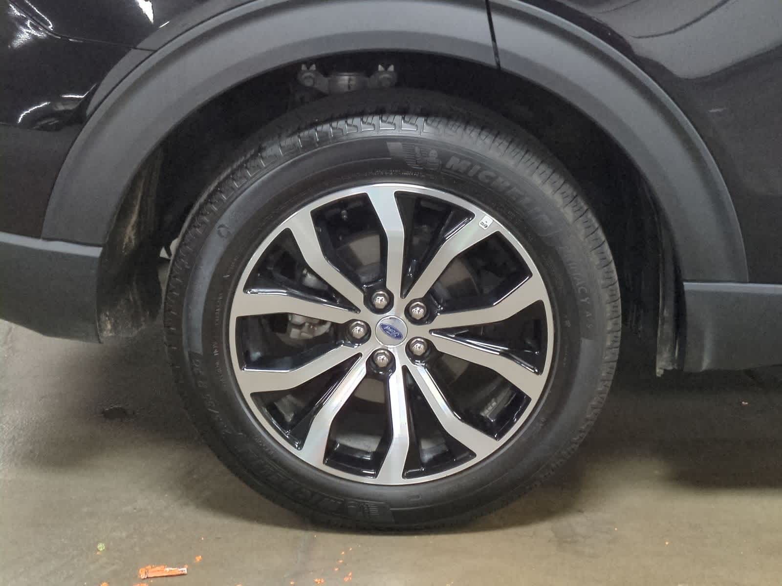 Thumbnail: 2025 Ford Explorer - 14