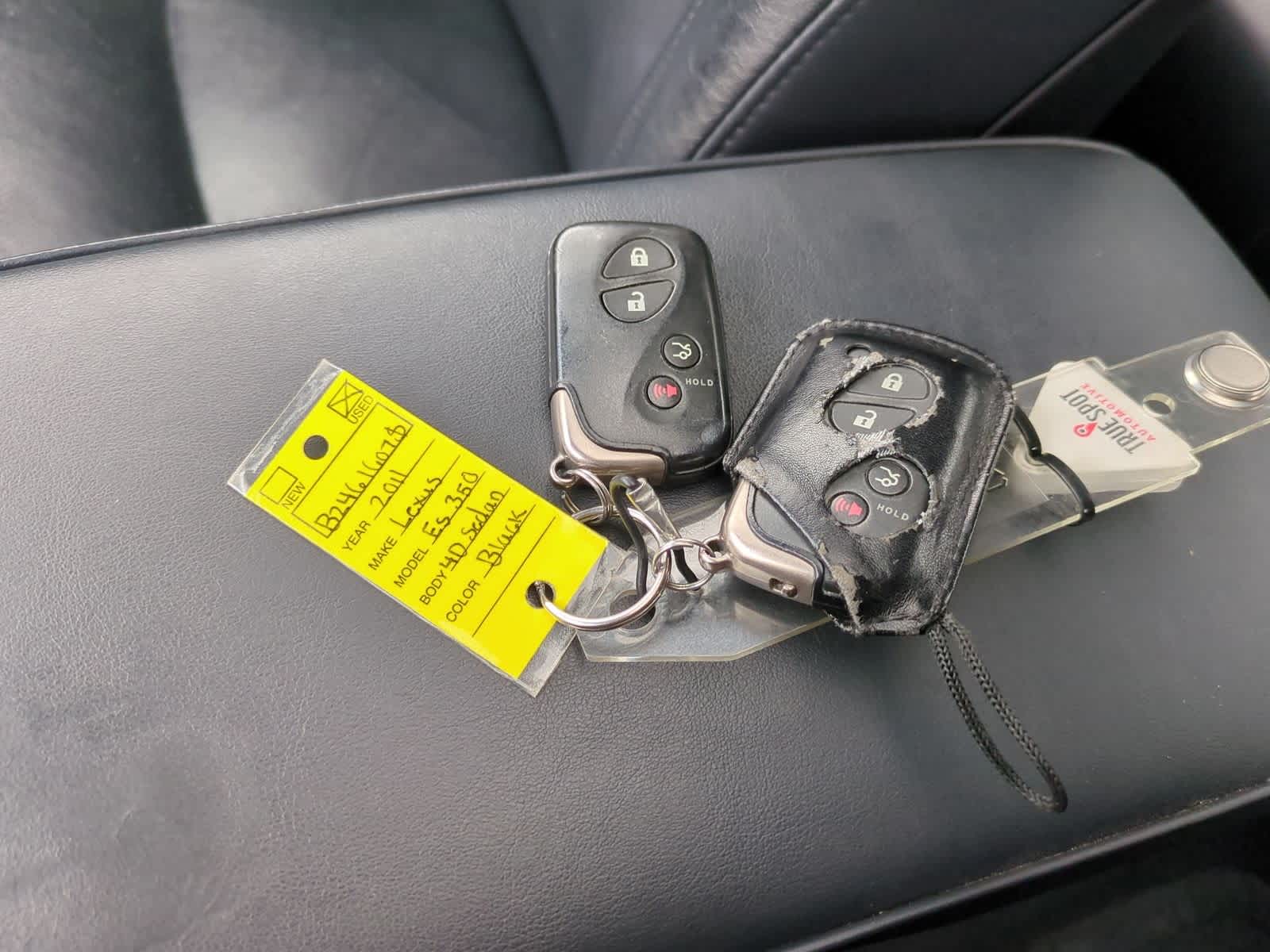 Thumbnail: 2011 Lexus ES - 33