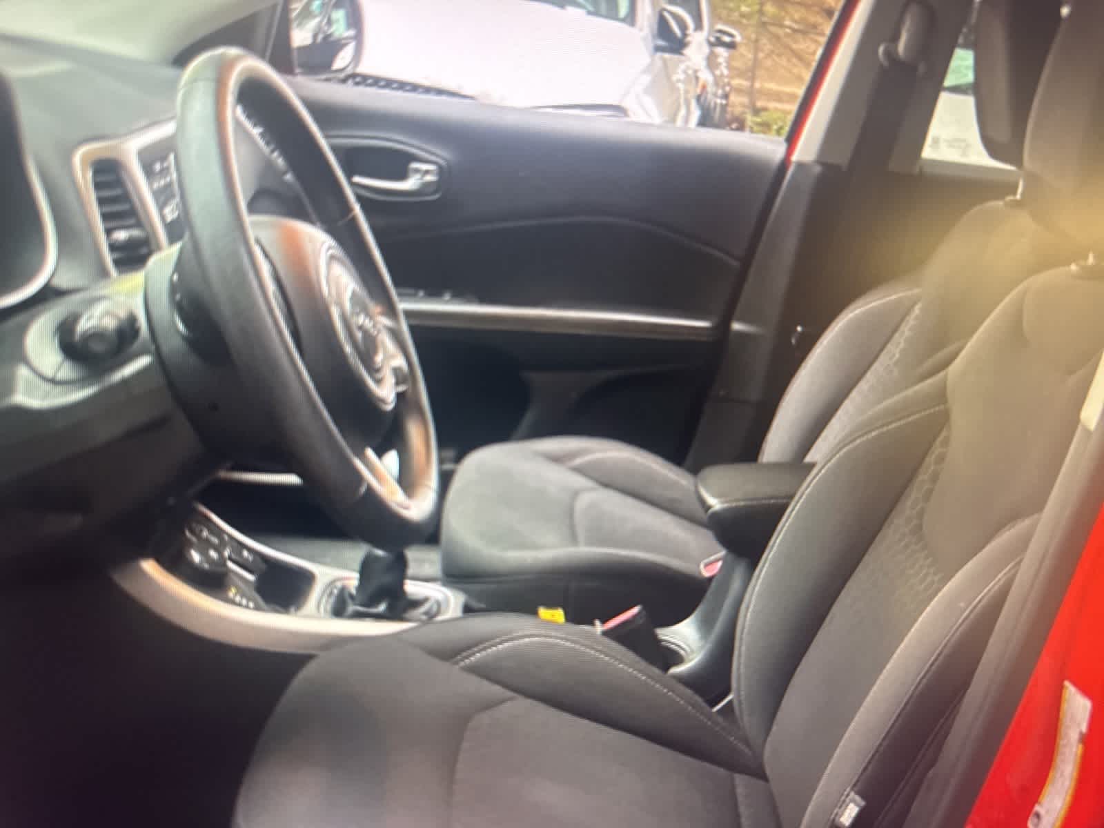 Thumbnail: 2018 Jeep Compass - 10