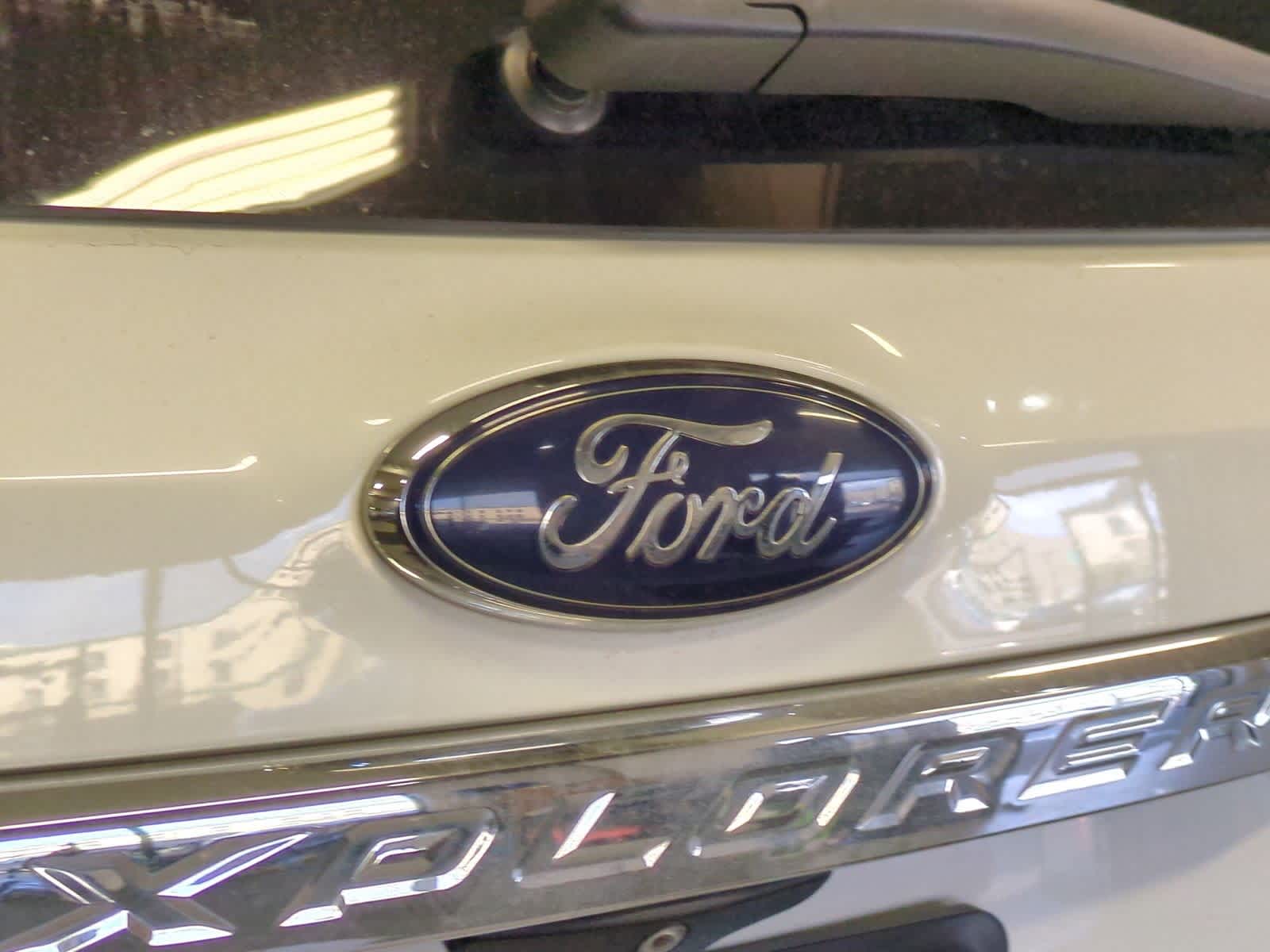 Thumbnail: 2017 Ford Explorer - 12