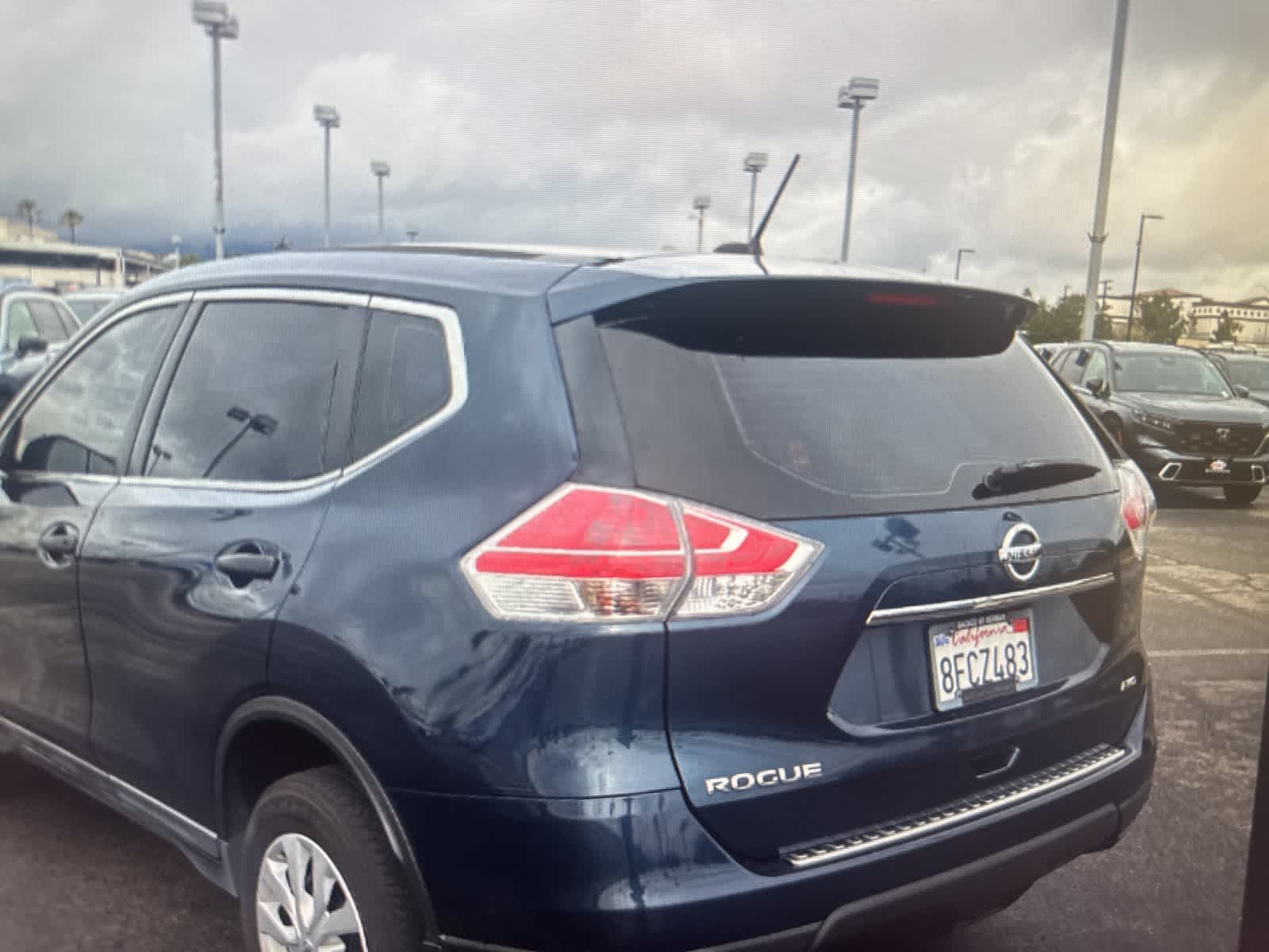 Thumbnail: 2016 Nissan Rogue - 3