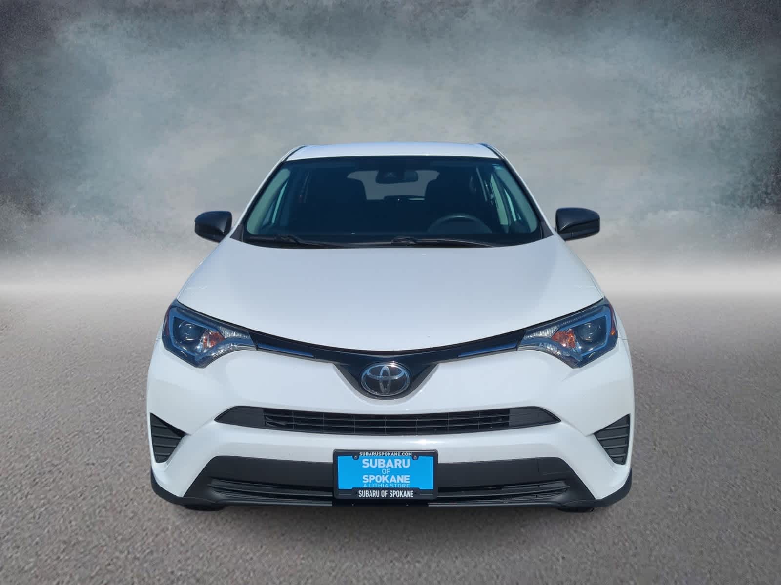 Thumbnail: 2018 Toyota RAV4 - 3