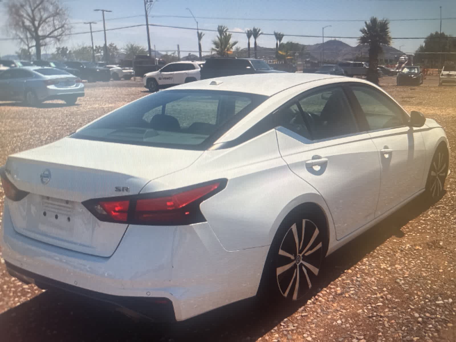 Thumbnail: 2020 Nissan Altima - 5