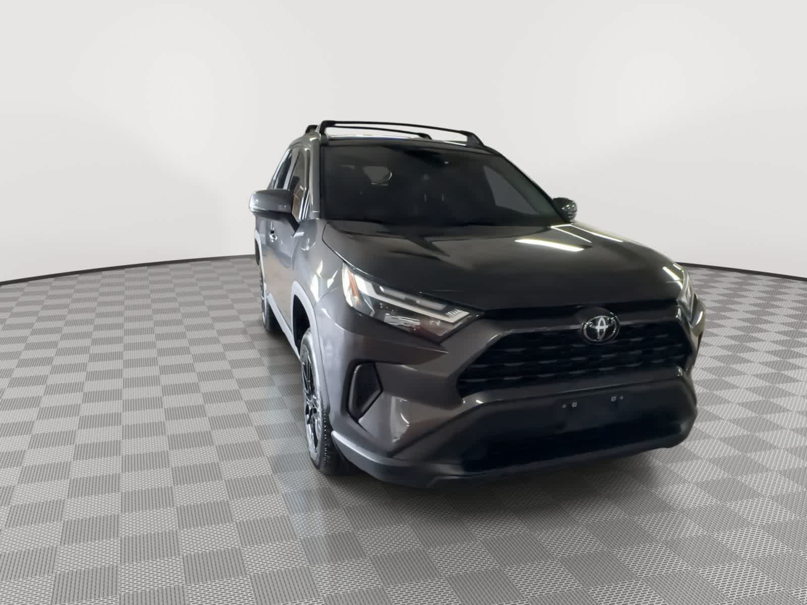 Thumbnail: 2022 Toyota RAV4 - 2