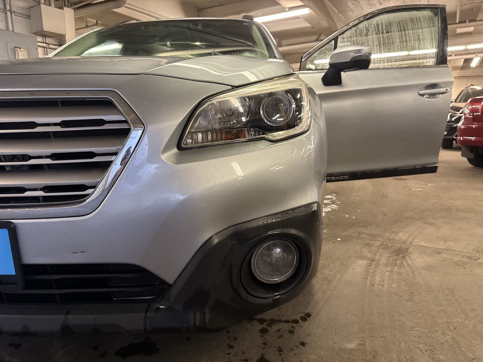 Thumbnail: 2016 Subaru Outback - 11