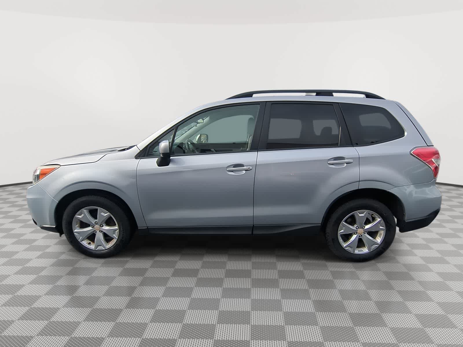 Thumbnail: 2015 Subaru Forester - 5