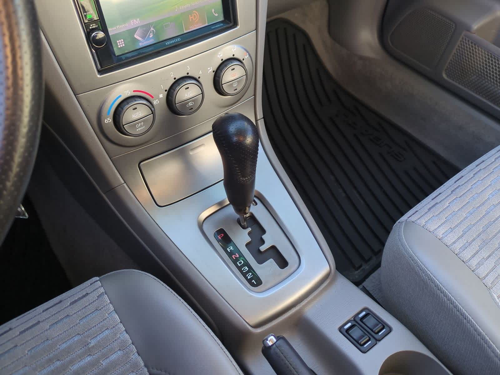 Thumbnail: 2004 Subaru Forester - 30