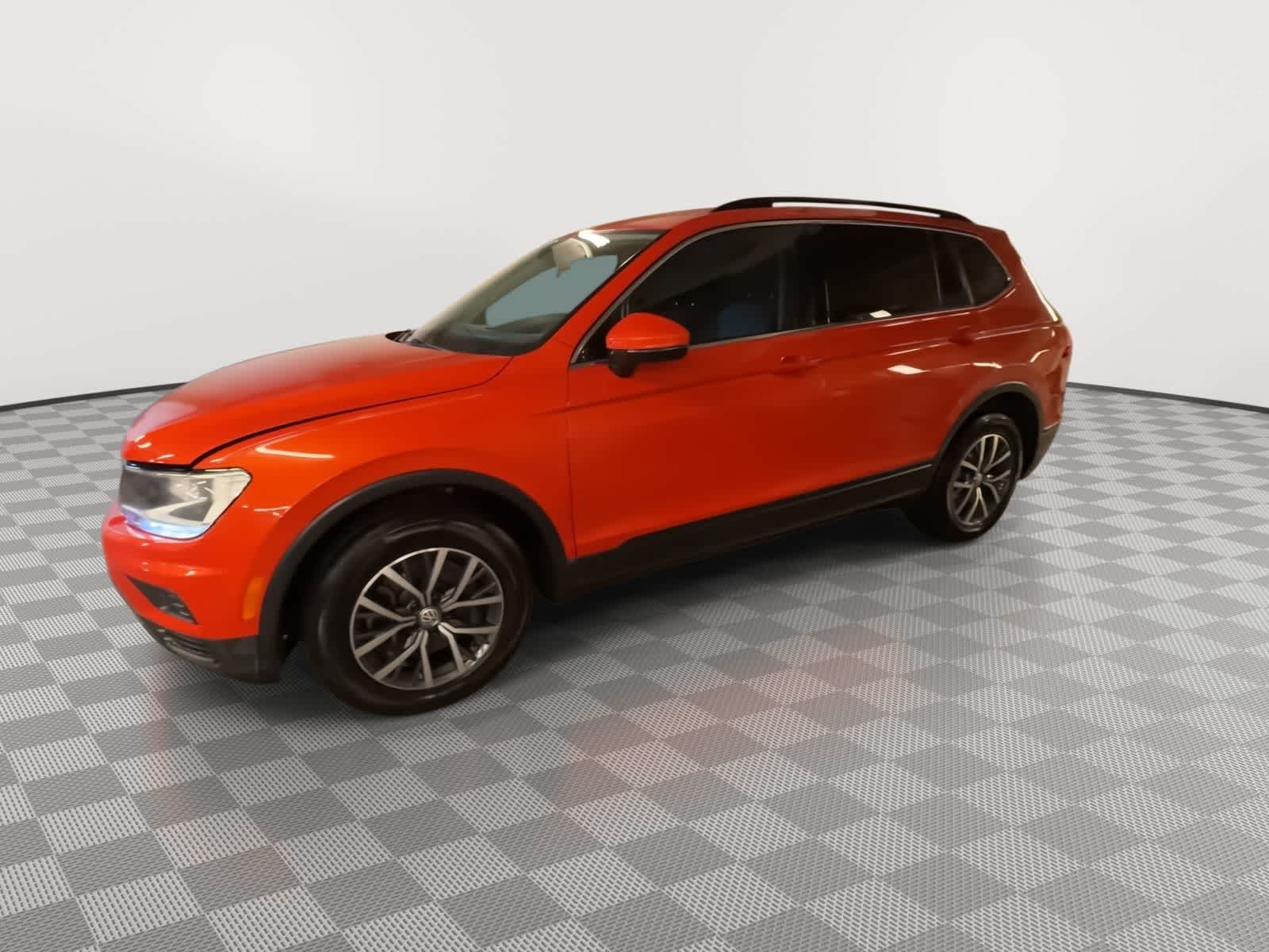 Thumbnail: 2019 Volkswagen Tiguan - 7