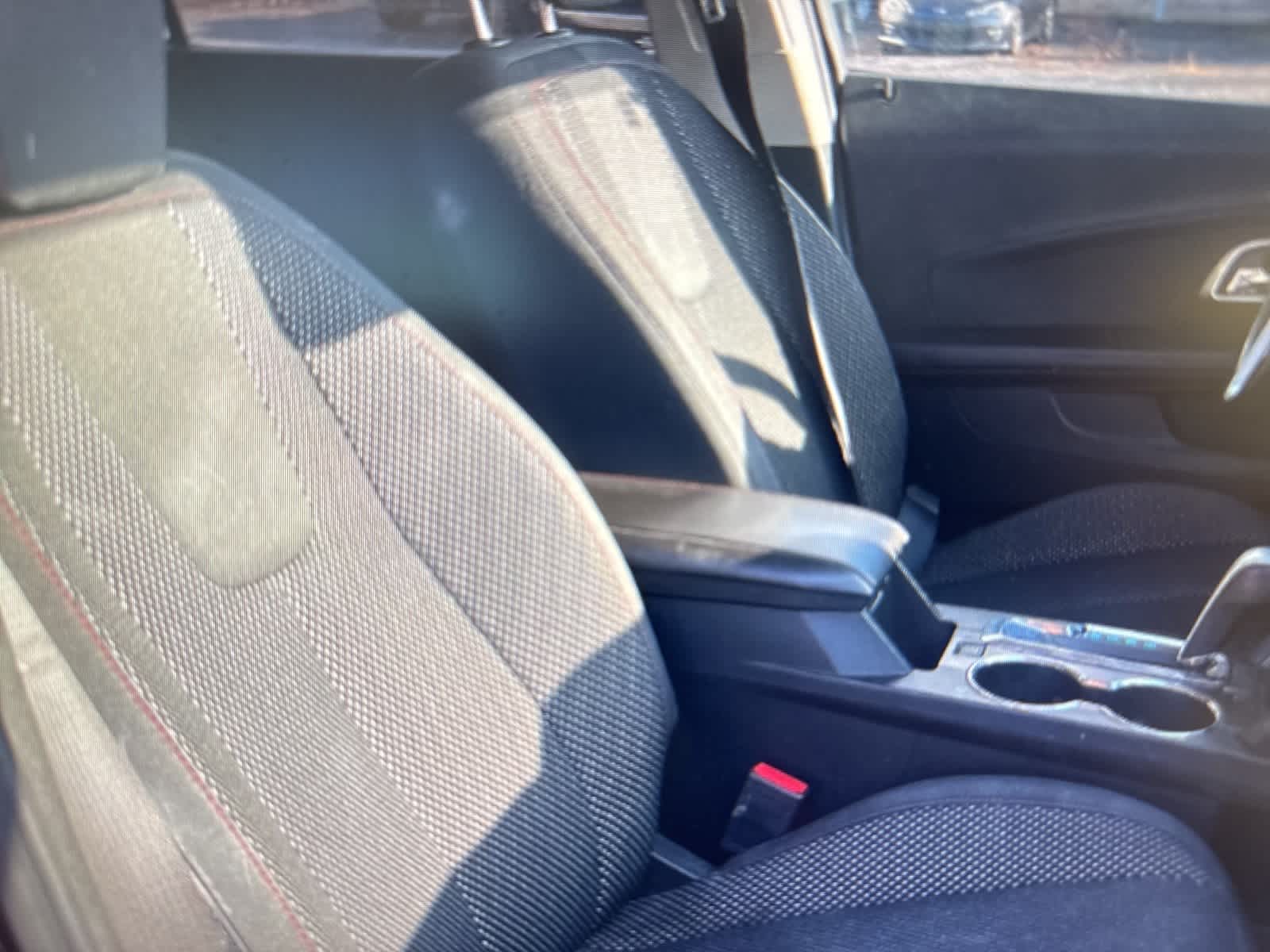 Thumbnail: 2015 Chevrolet Equinox - 12