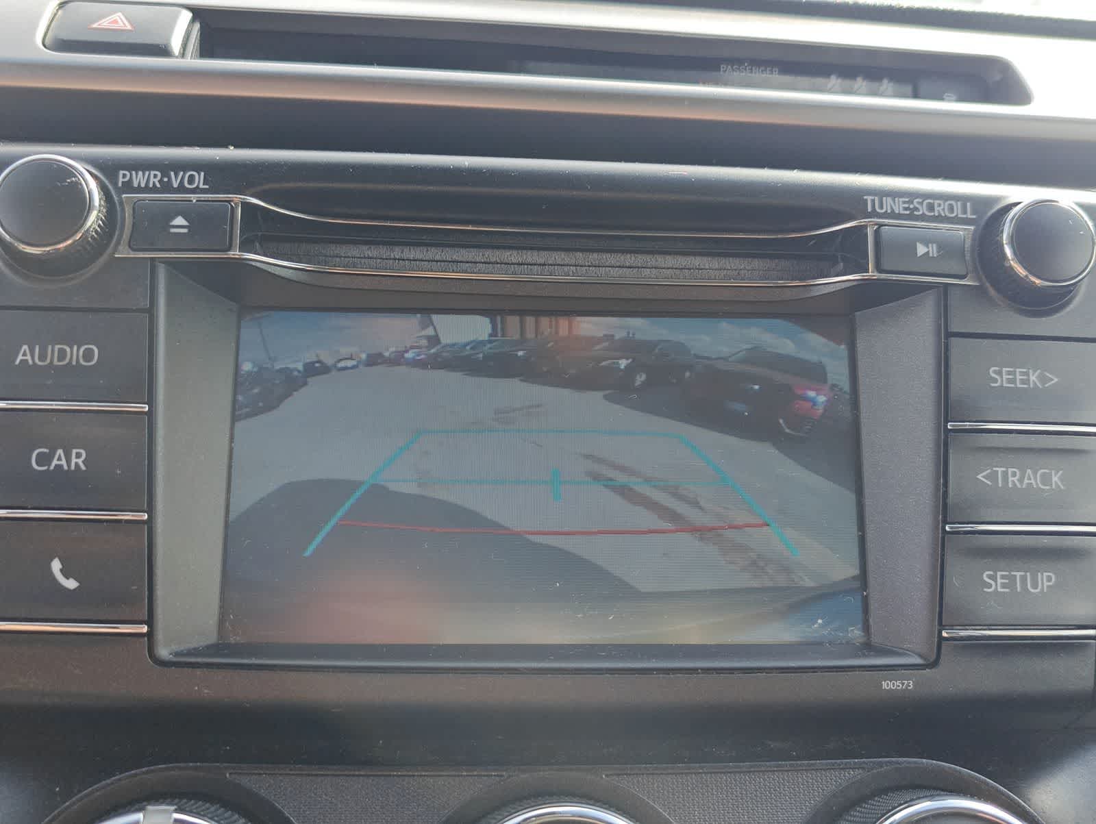 Thumbnail: 2017 Toyota RAV4 - 28