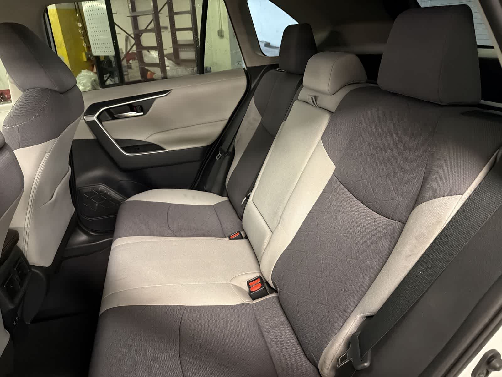 Thumbnail: 2019 Toyota RAV4 - 18