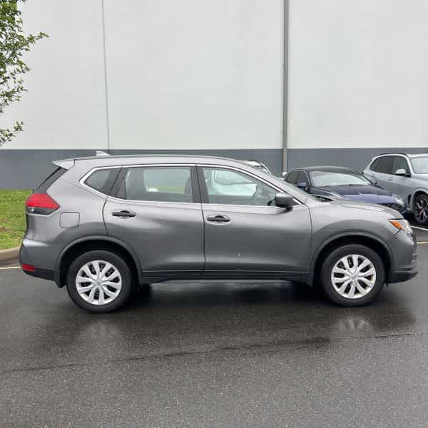 Thumbnail: 2017 Nissan Rogue - 6