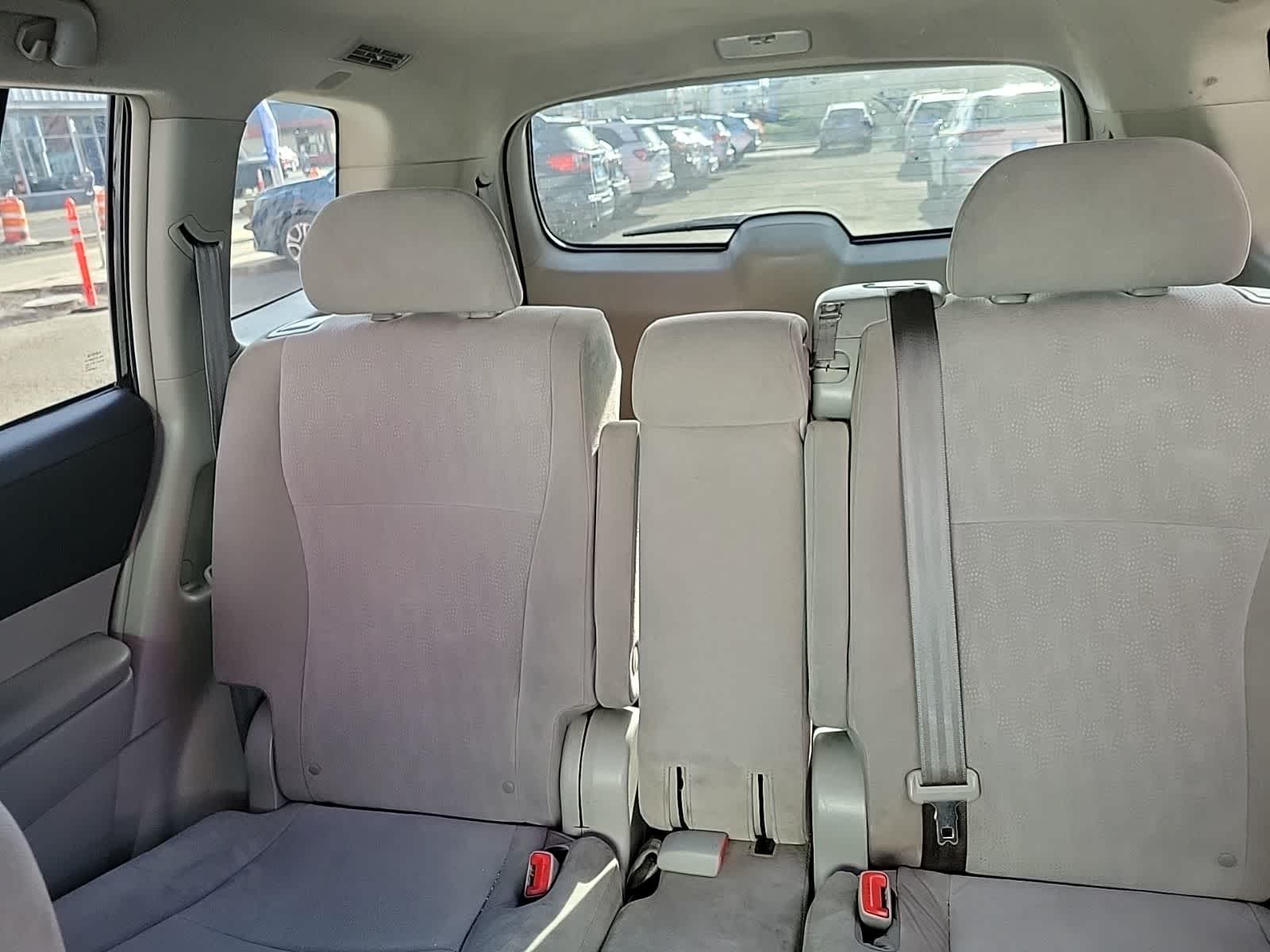 Thumbnail: 2012 Toyota Highlander - 6