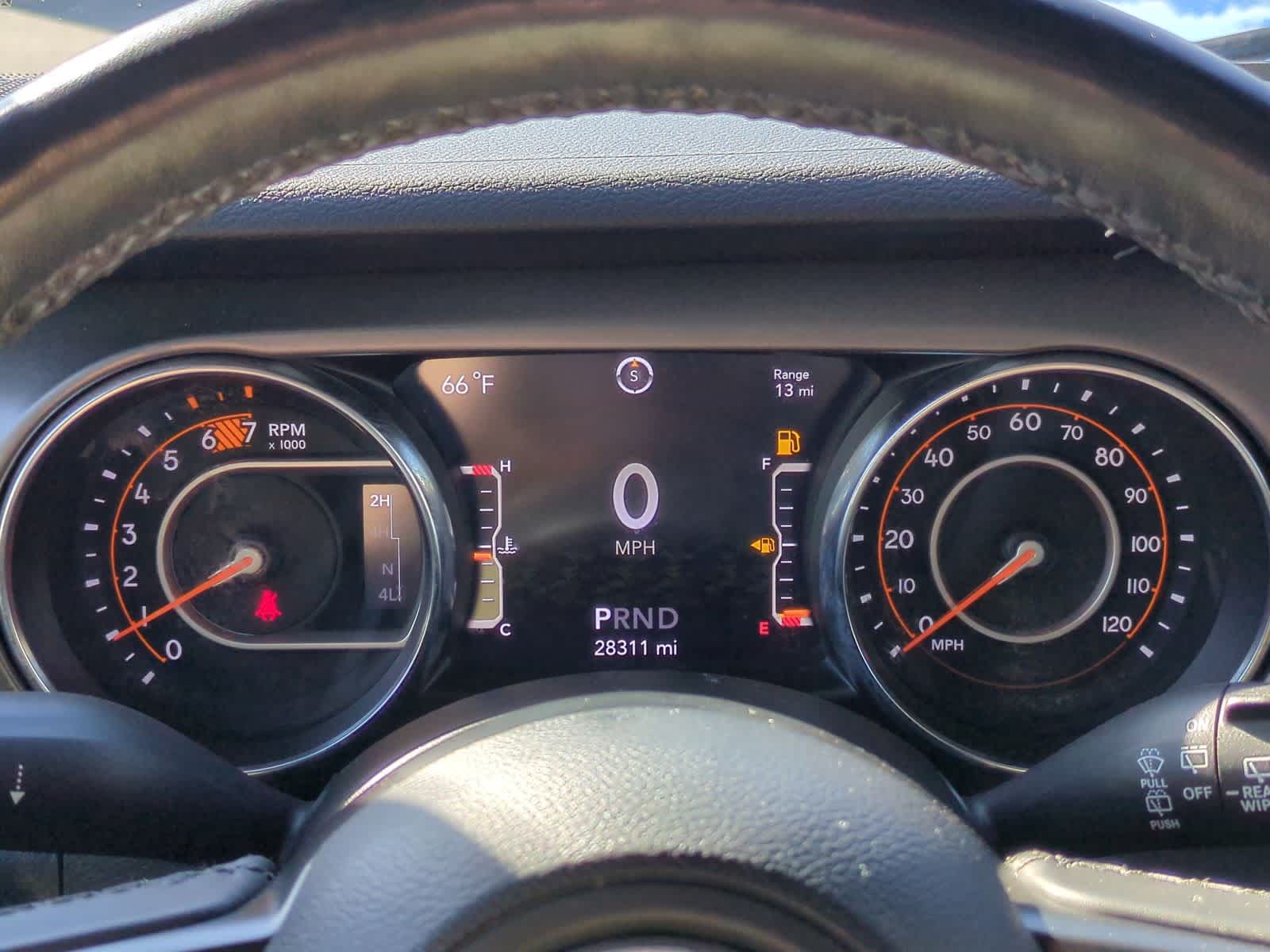 Thumbnail: 2022 Jeep Wrangler - 32