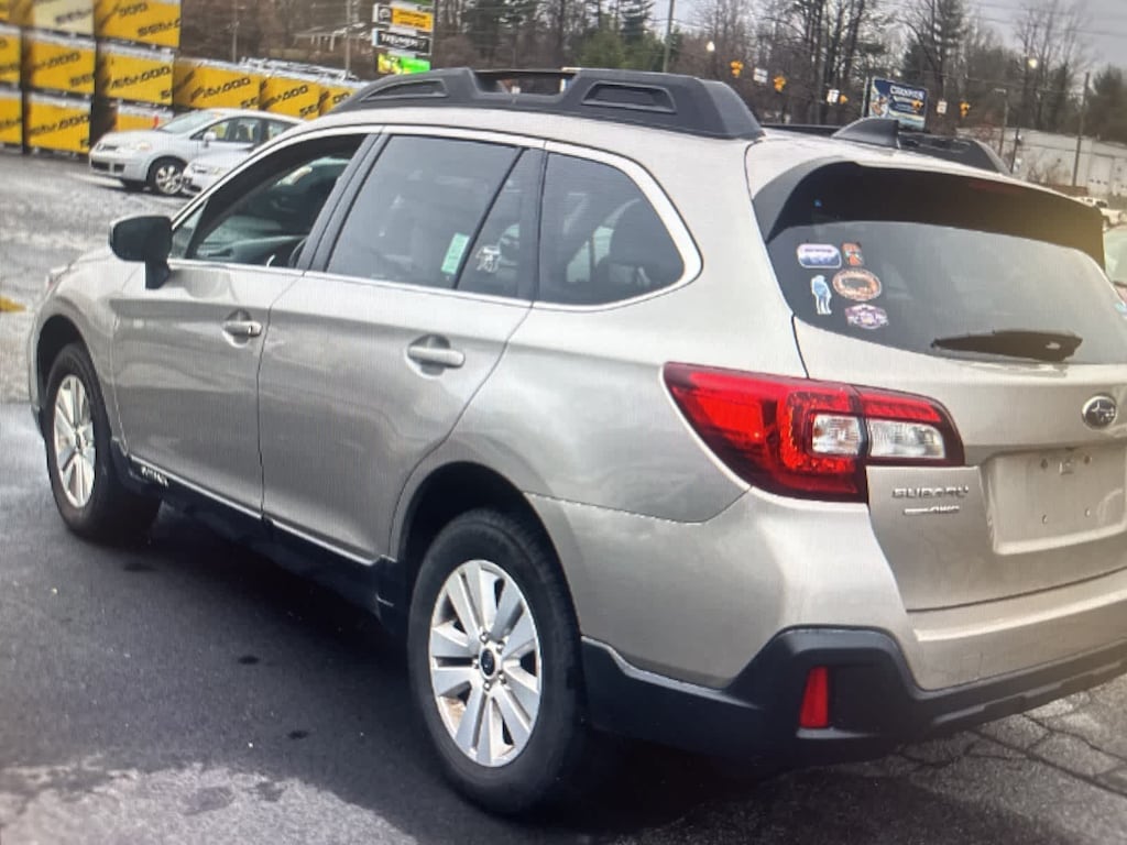 Used 2019 Subaru Outback Premium SUV