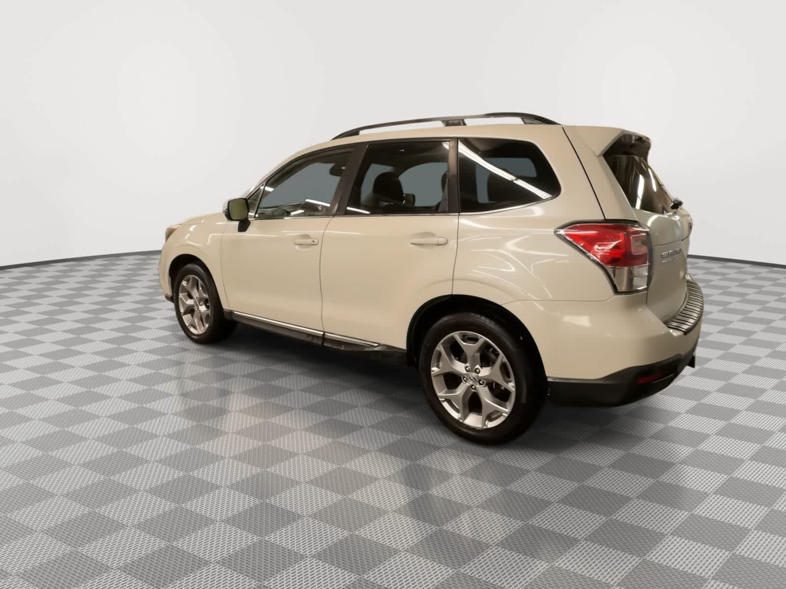 Thumbnail: 2018 Subaru Forester - 6