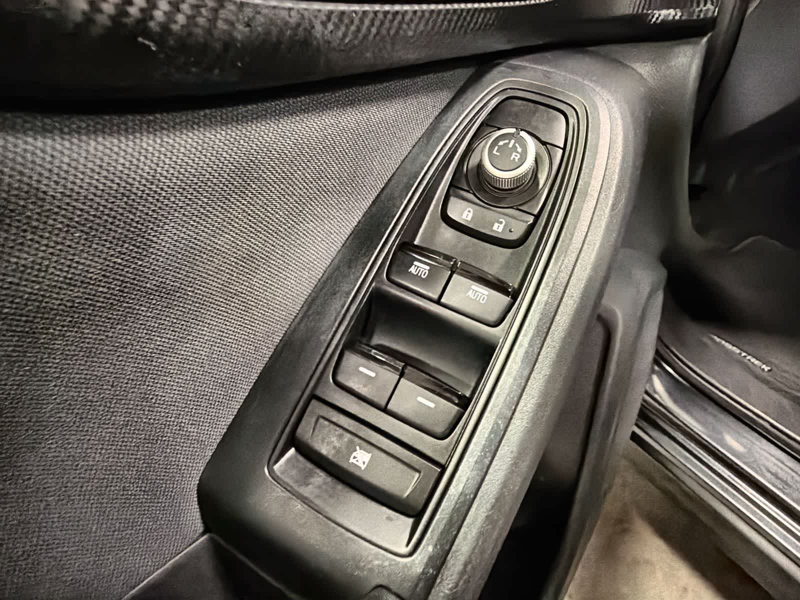 Thumbnail: 2018 Subaru Crosstrek - 18