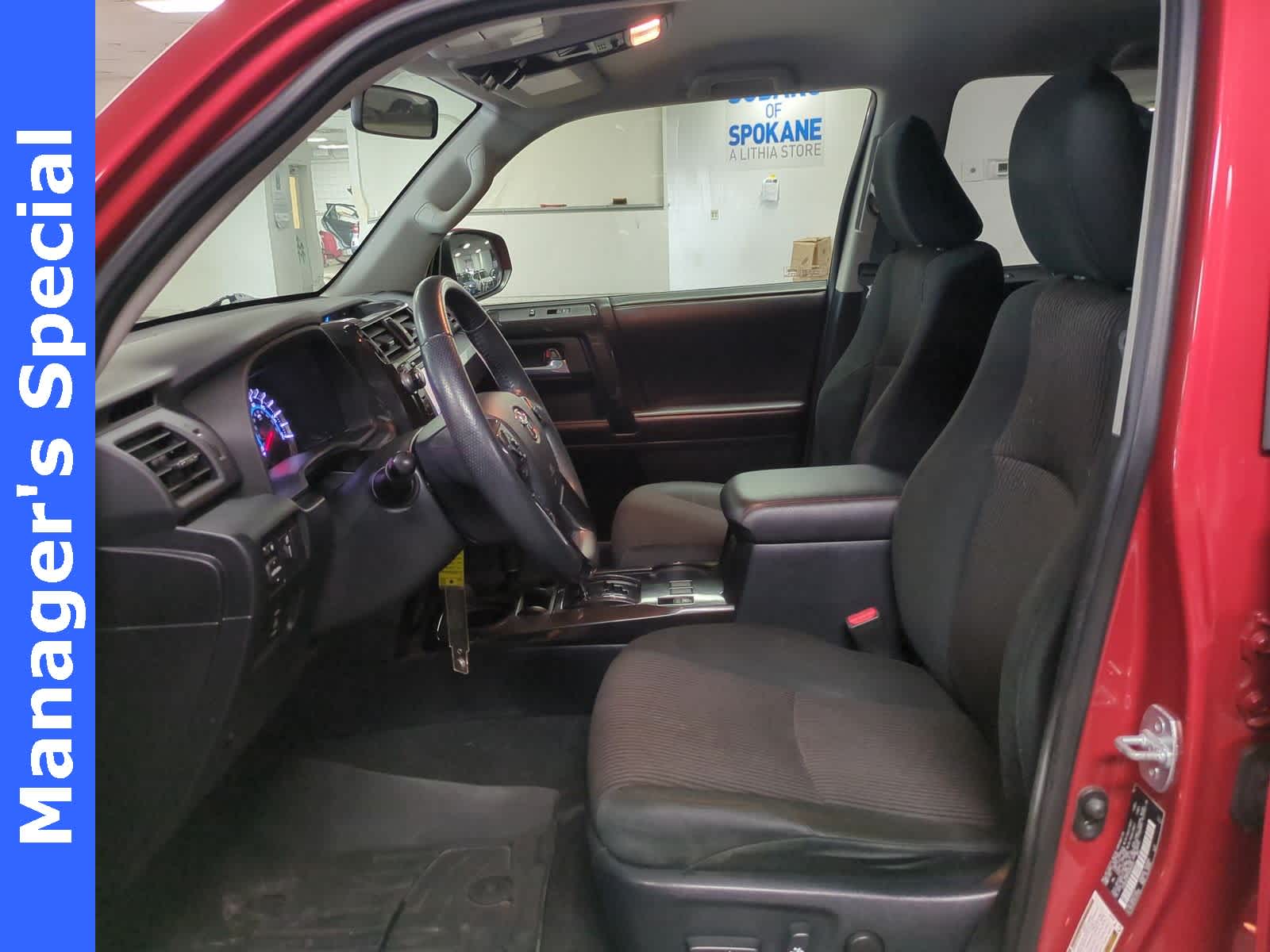 Thumbnail: 2016 Toyota 4Runner - 17