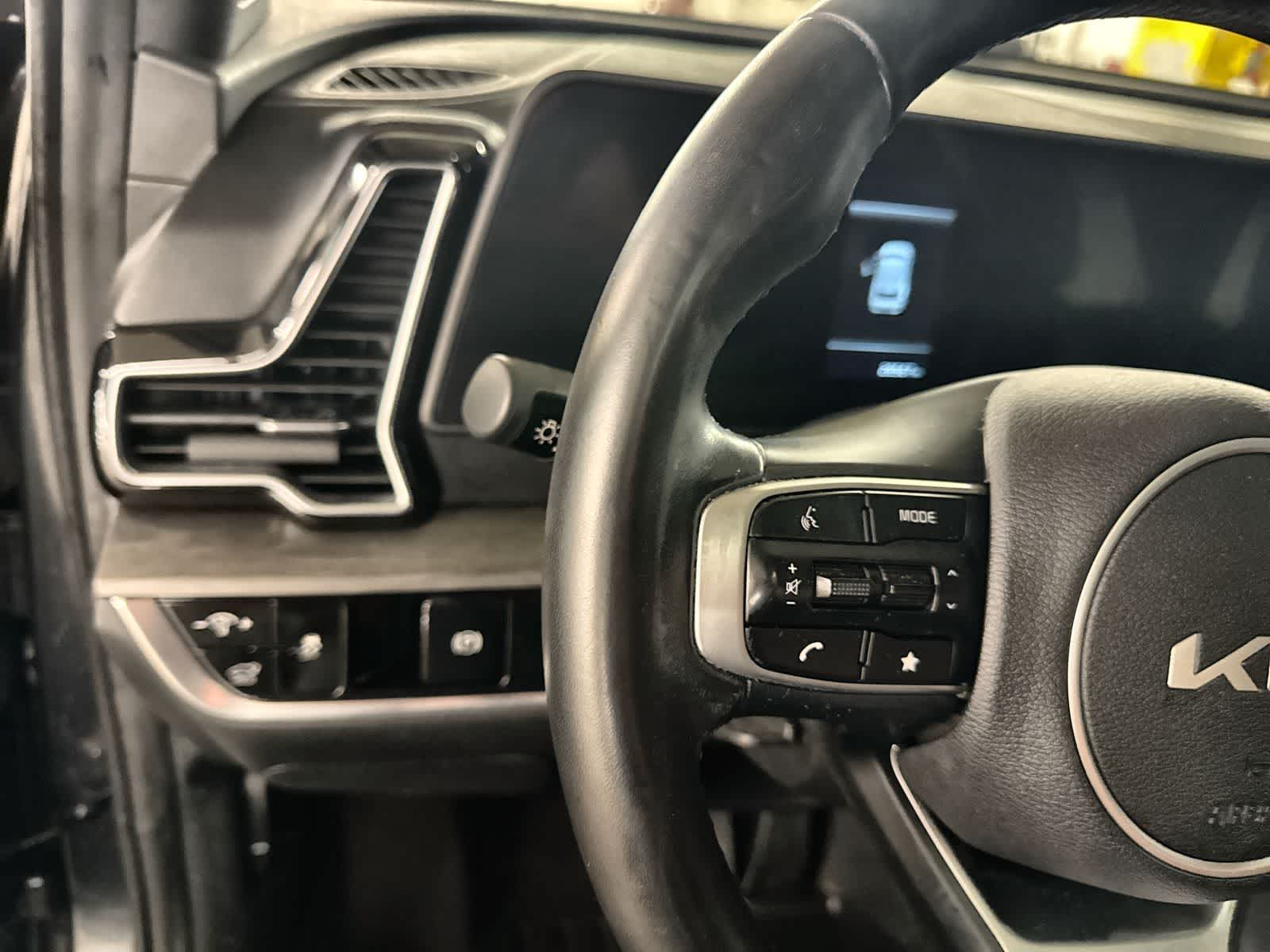 Thumbnail: 2023 Kia Sportage - 22