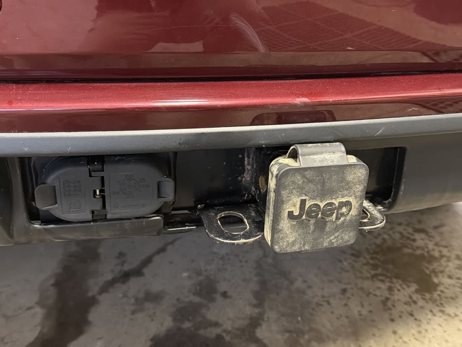 Thumbnail: 2020 Jeep Grand Cherokee - 36