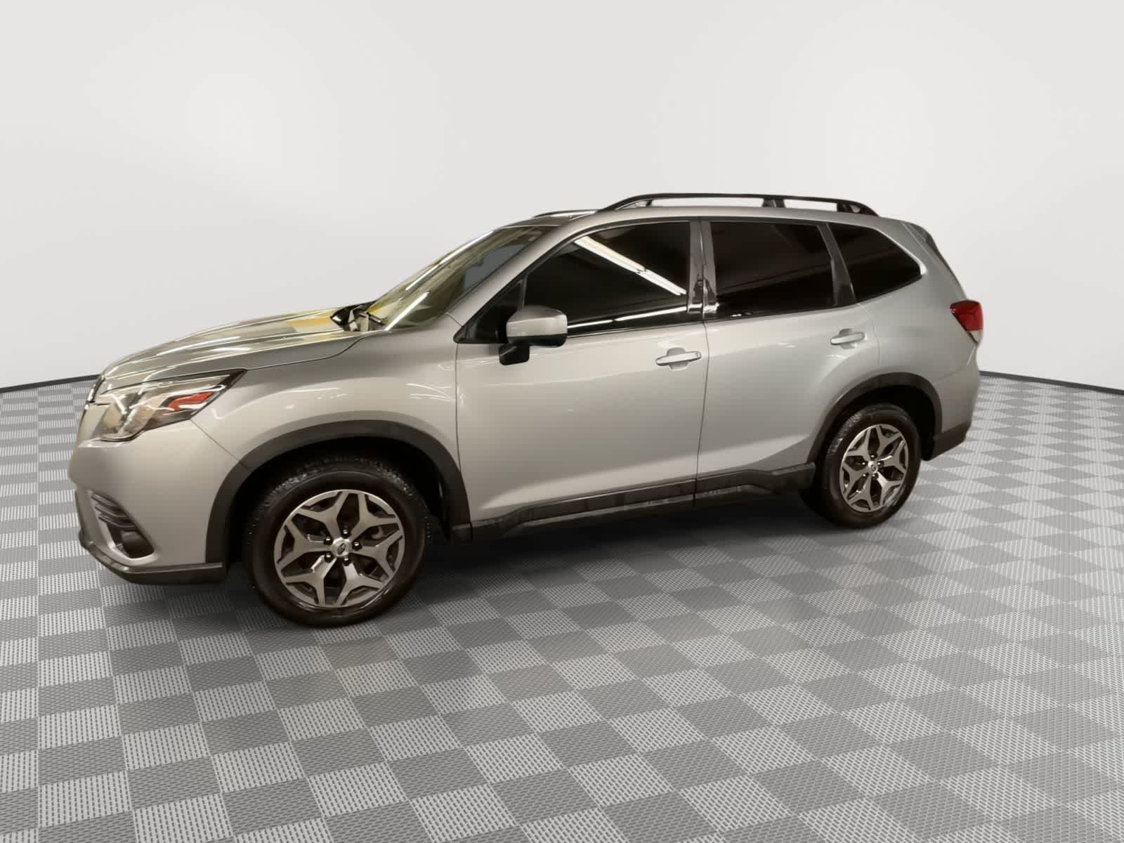 Thumbnail: 2022 Subaru Forester - 4