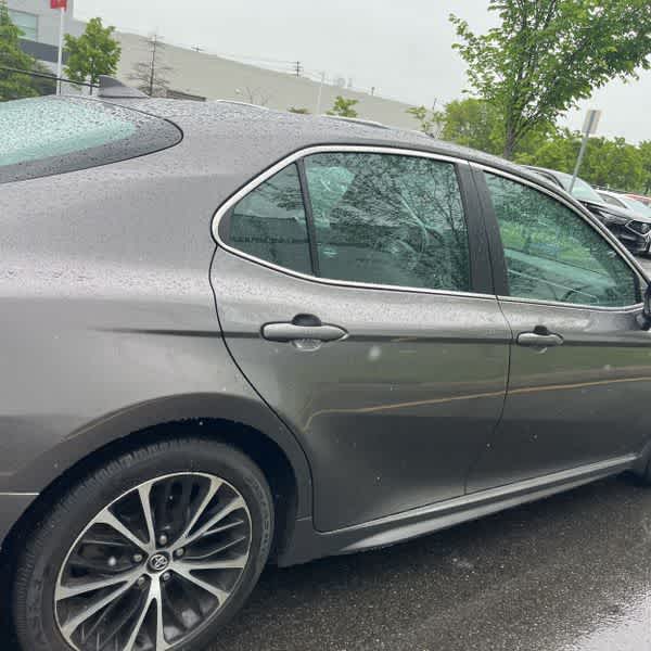 Thumbnail: 2020 Toyota Camry - 9