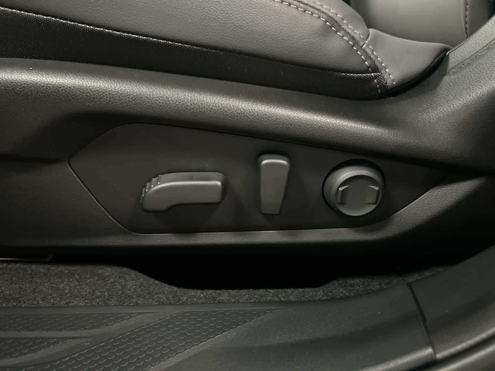 2026 Subaru Outback Limited XT - Photo 18