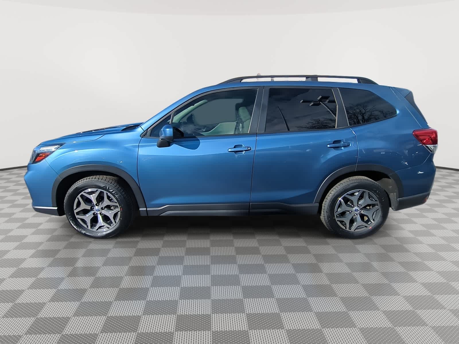 Thumbnail: 2020 Subaru Forester - 5