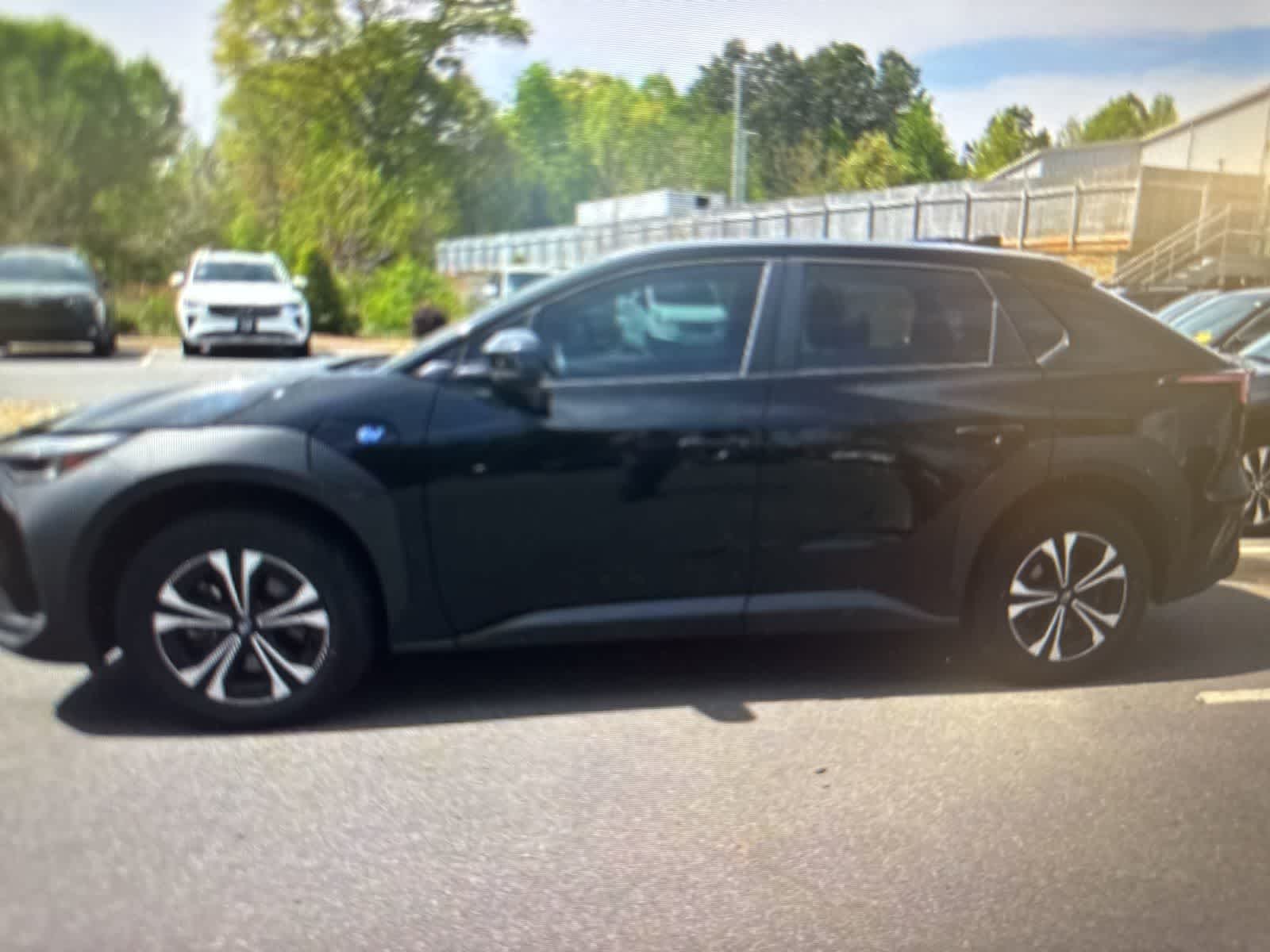 Thumbnail: 2023 Subaru Solterra - 8