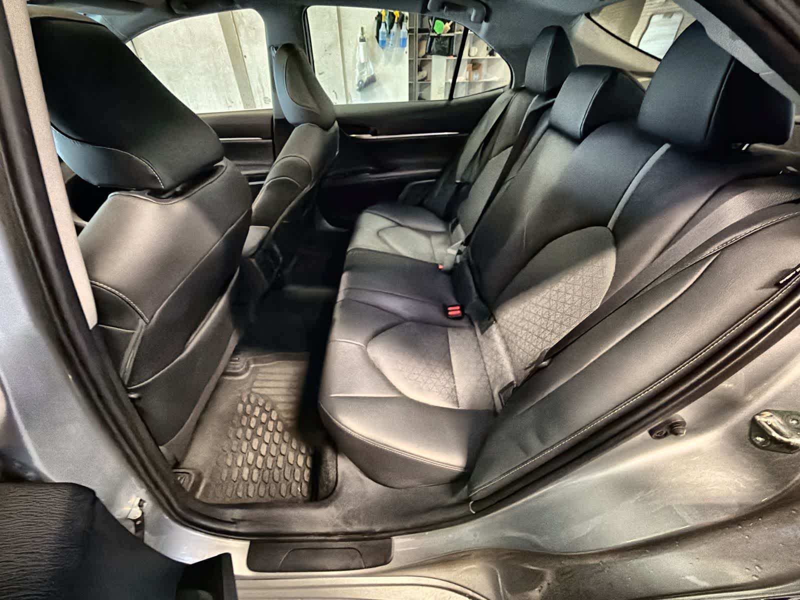 2020 Toyota Camry XSE - Photo 20