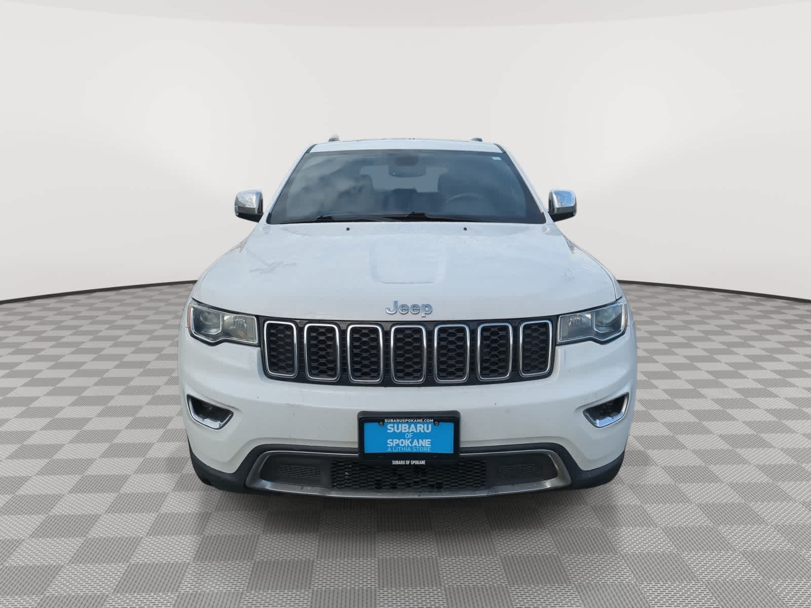 Thumbnail: 2018 Jeep Grand Cherokee - 3