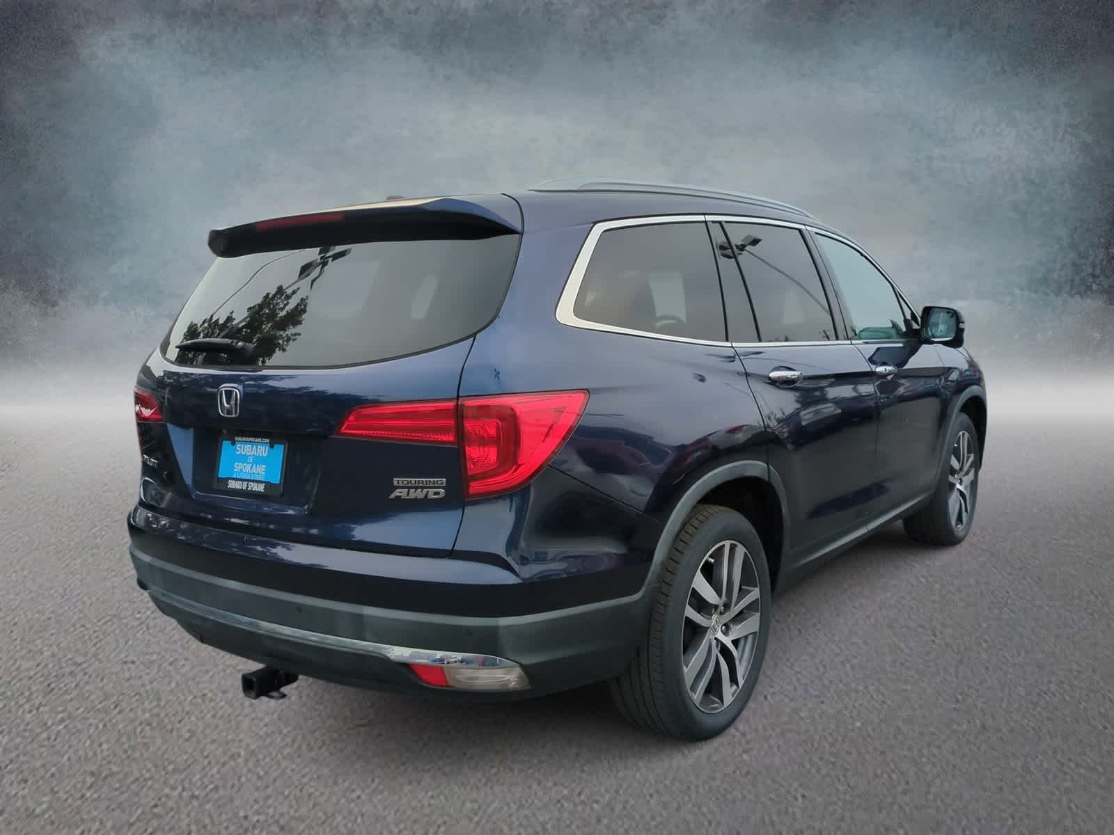 Thumbnail: 2018 Honda Pilot - 8