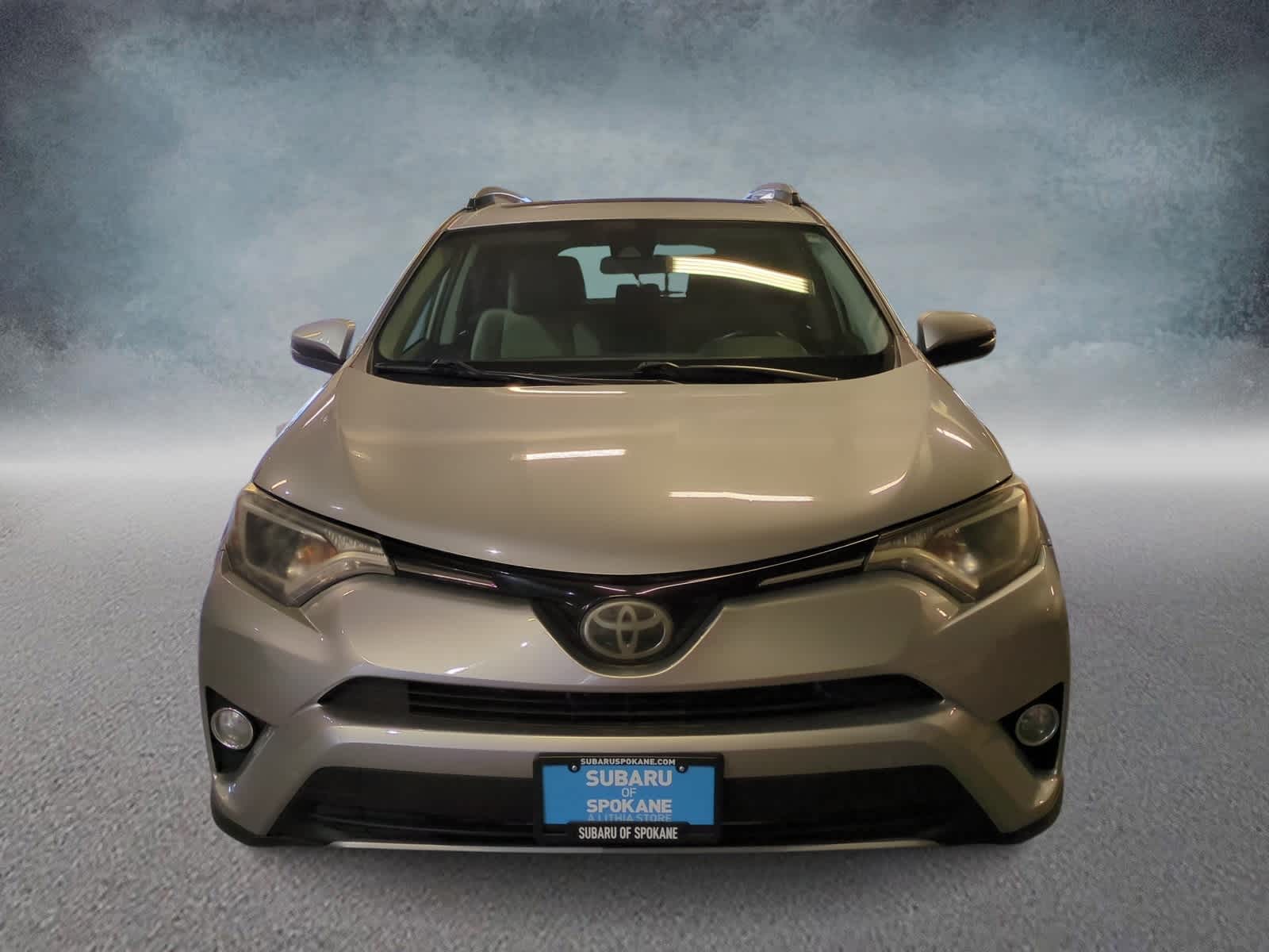 Thumbnail: 2017 Toyota RAV4 - 3