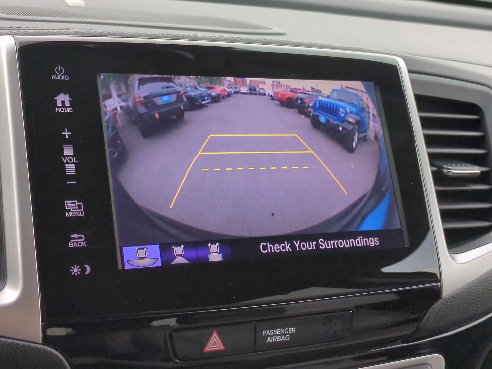 Thumbnail: 2018 Honda Pilot - 31