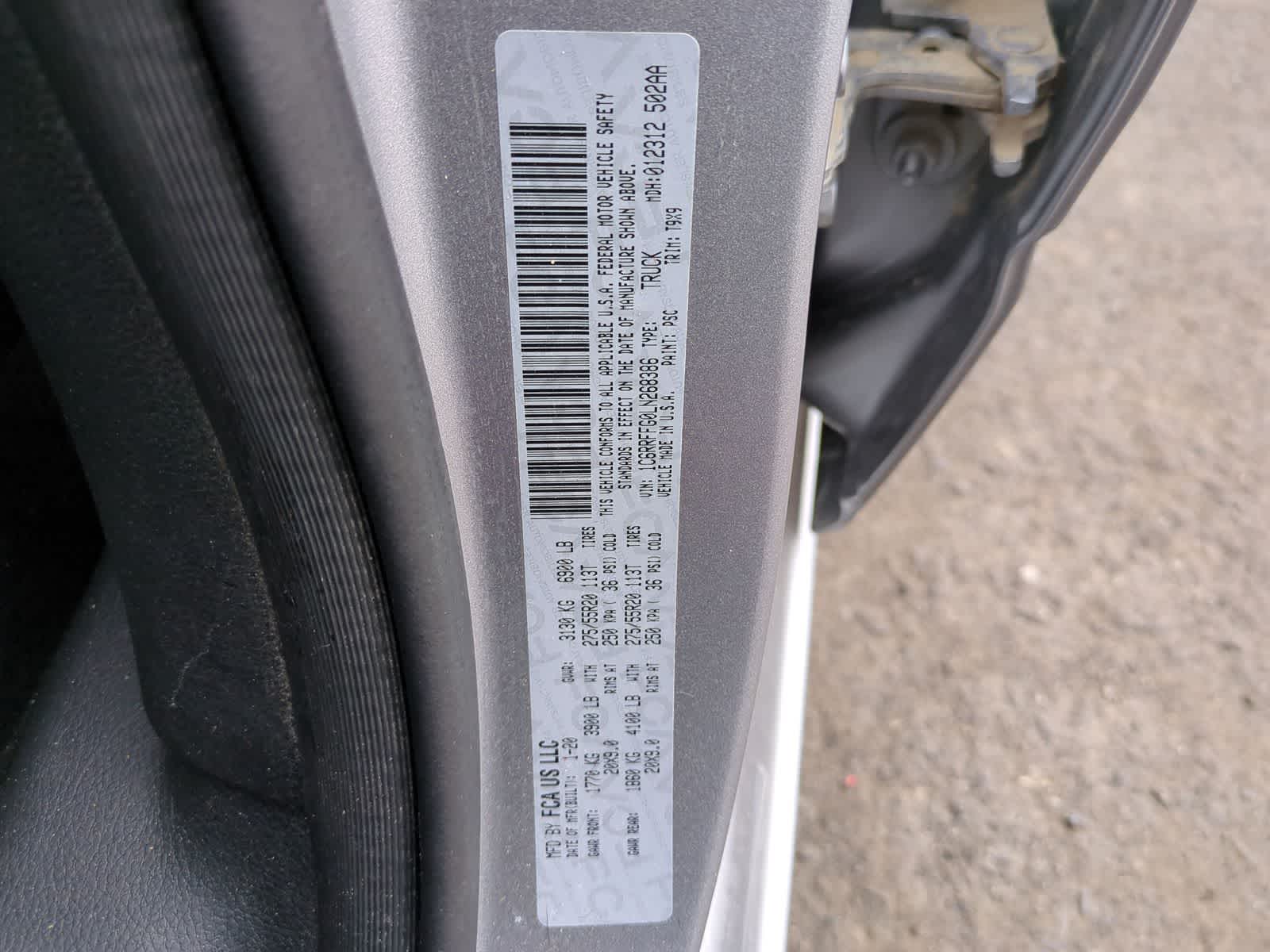 Thumbnail: 2020 RAM 1500 - 32