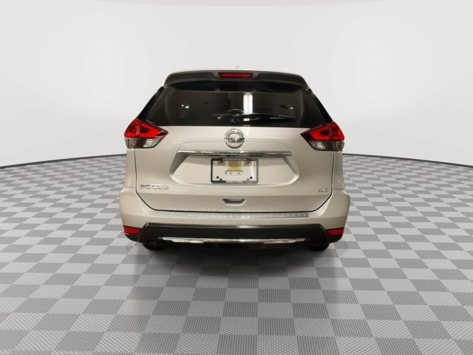 Thumbnail: 2020 Nissan Rogue - 7